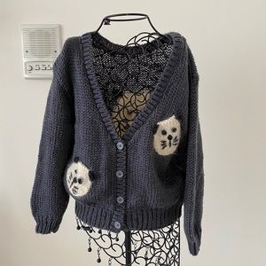 CAT OR MOUSE CARDIGAN
